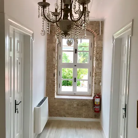 King Aegeus Szálloda Ayvalı