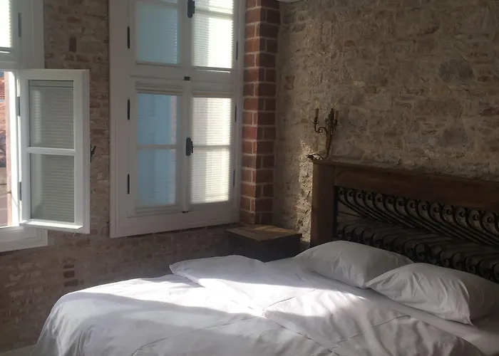 King Aegeus Ξενοδοχείο 2*